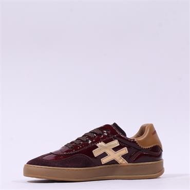 Another Trend Iconic II Gumsole Trainer - Burgundy Gold
